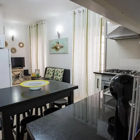 Apartment A Casinha Da *